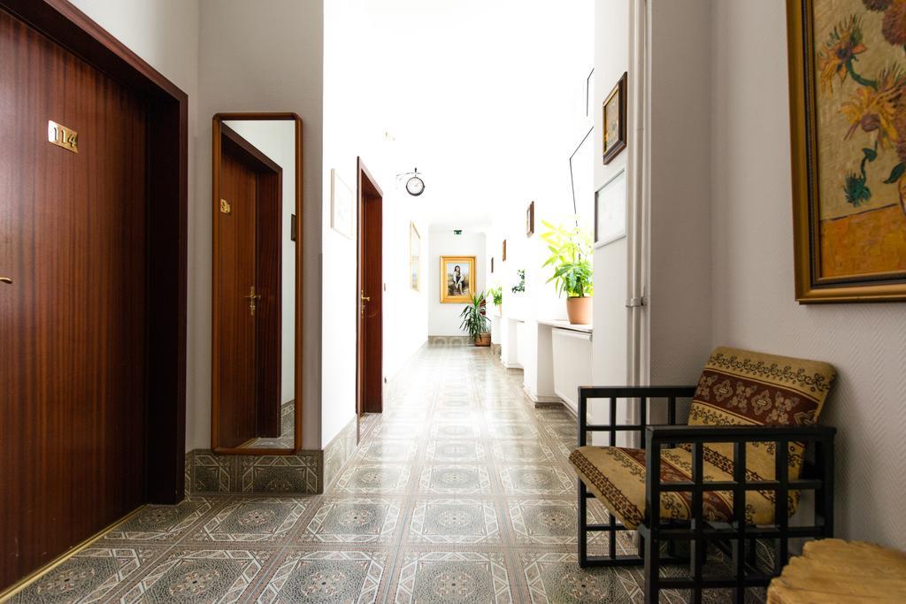 Ravel International Ξενοδοχείο Όφενμπαχ Εξωτερικό φωτογραφία